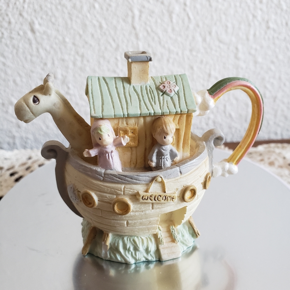 Precious Moments Noah's Ark Mini Tea Set 1996 Miniature Enesco only 2 Parts   #